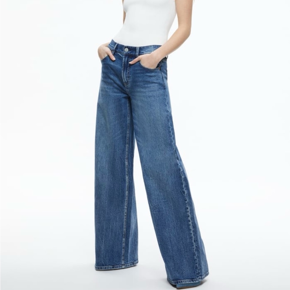 Alice + olivia TRISH MID RISE BAGGY JEAN size 28 - Picture 3 of 10